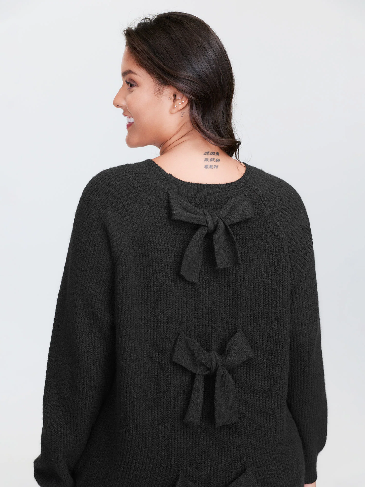 Back Bow Split Back Pullover - Image 5