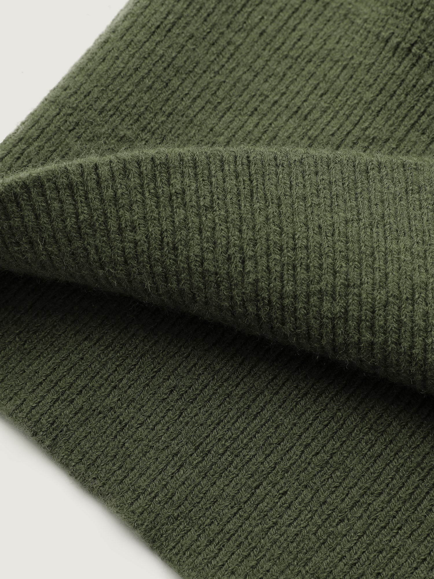 Backless Cut-Out Cropped Pullover - Image 6