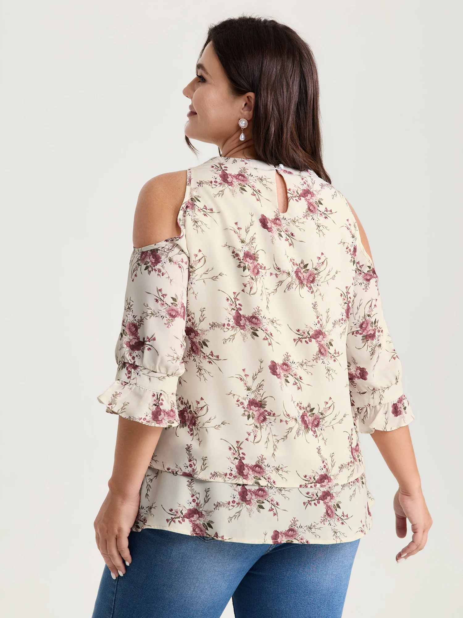 Blooming Floral Layered Hem Cut-Out Shoulder Blouse - Image 4