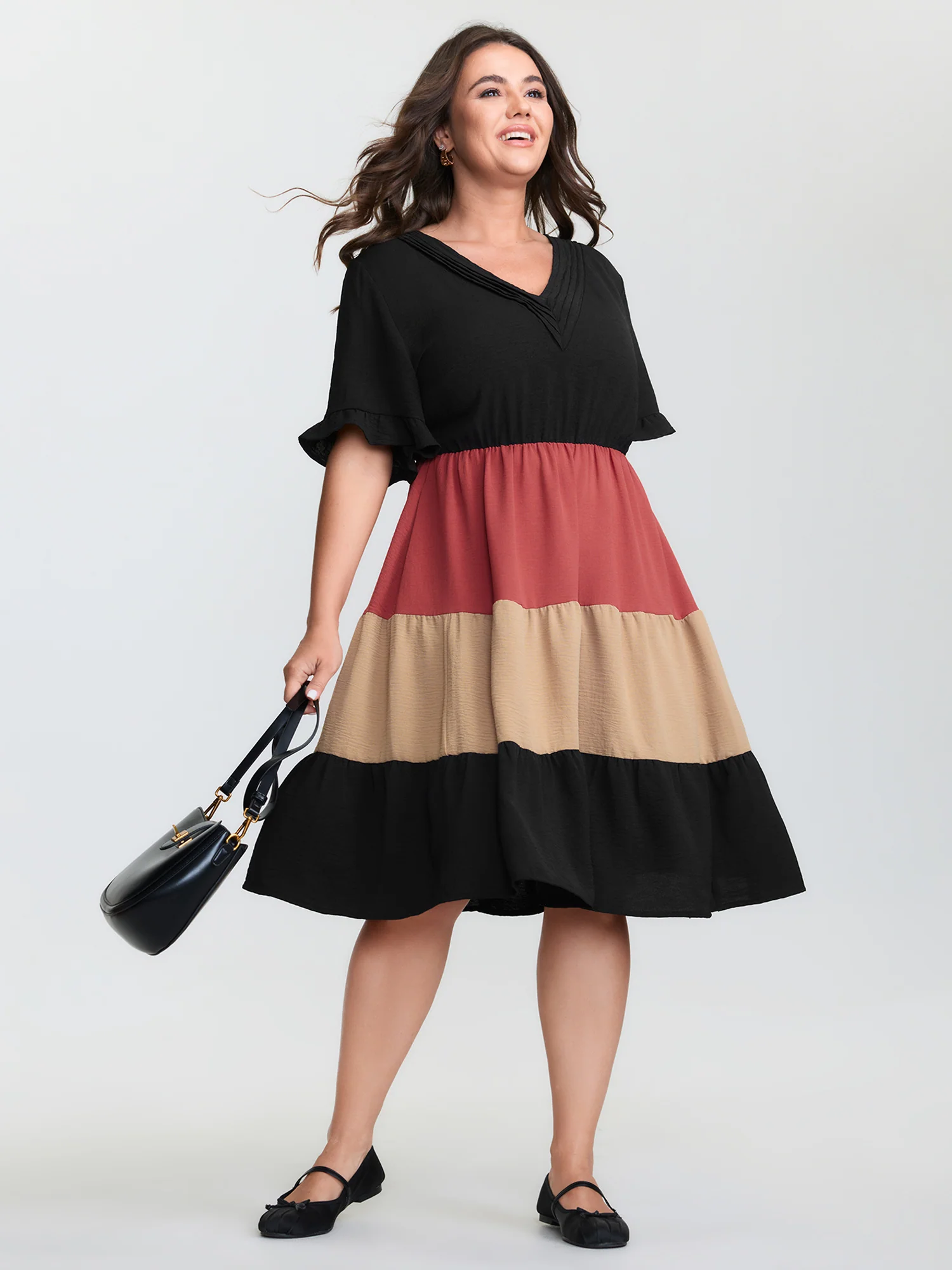 Colorblock Tiered Pockets Midi Dress
