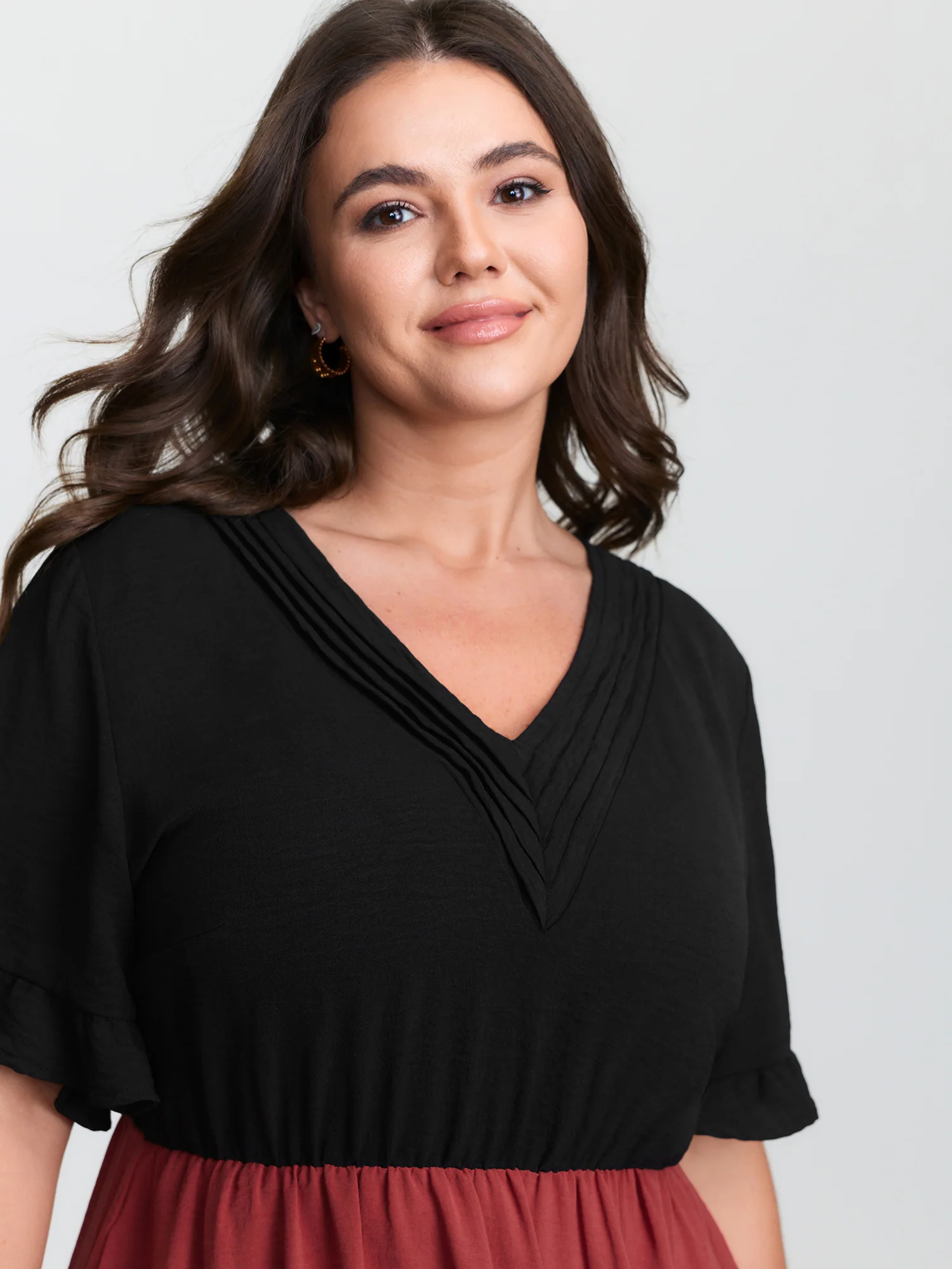 Colorblock Tiered Pockets Midi Dress - Image 2
