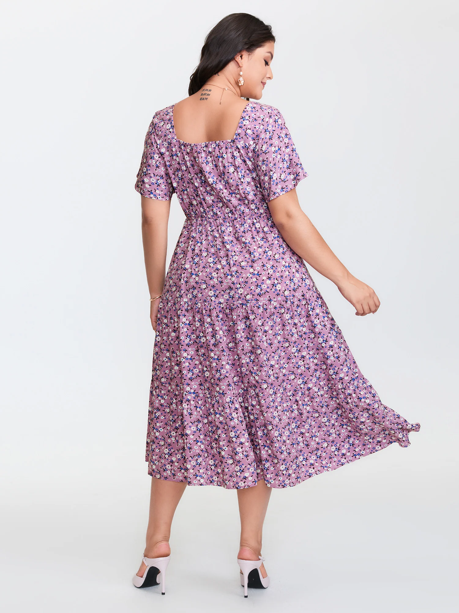 Ditsy Floral Sweetheart Drawstring Pocket Tiered Dress - Image 20