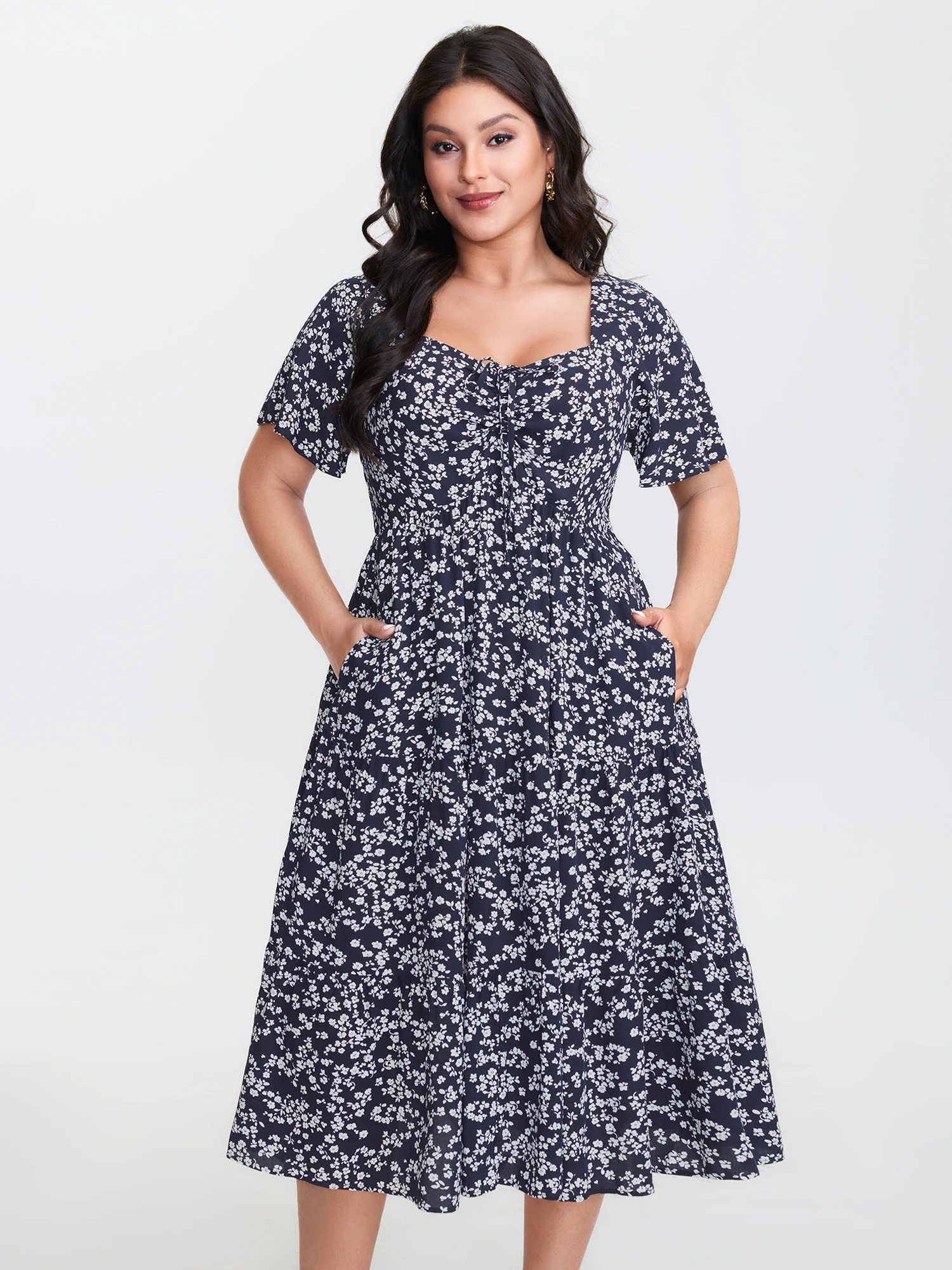 Ditsy Floral Sweetheart Drawstring Pocket Tiered Dress - Image 5