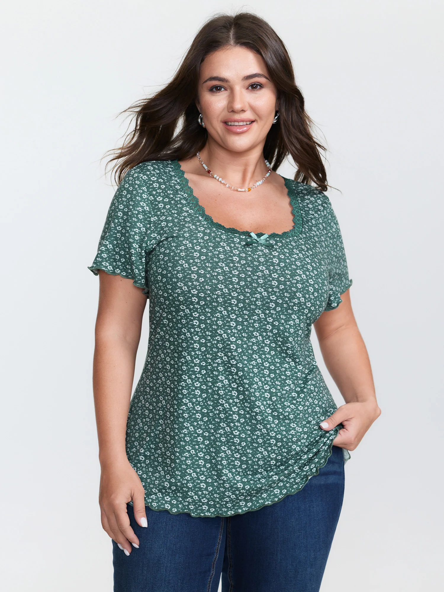 Floral Print Lace Neckline T-Shirt
