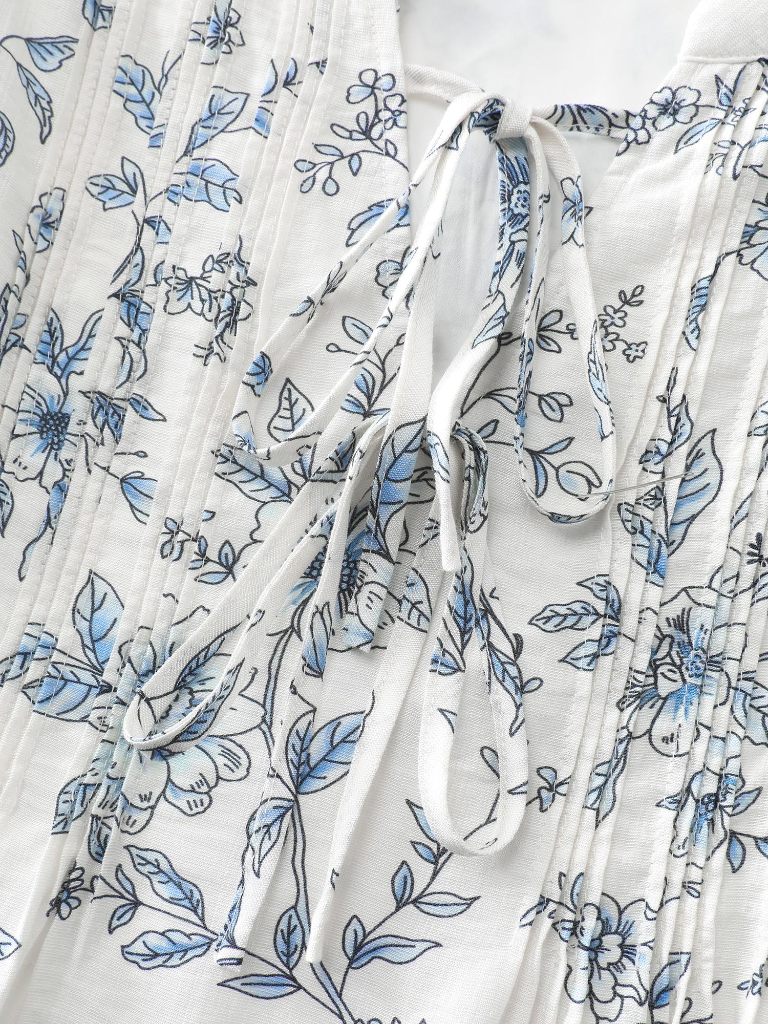 Floral Print Neckline Tie Blouse - Image 5