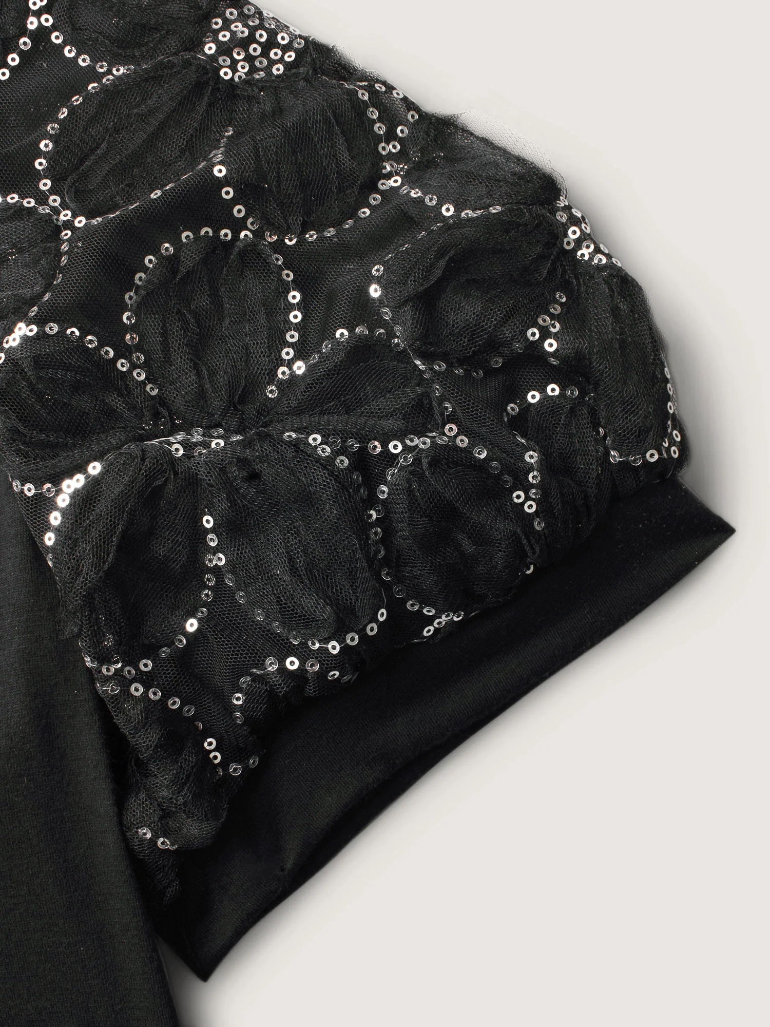 Floral Sequin Mesh Round Neck T-shirt - Image 6