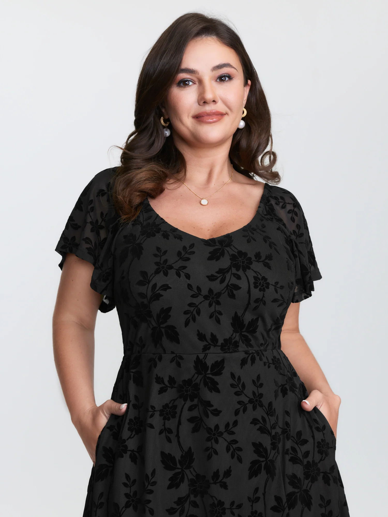 Floral Textured Jacquard Slit Hem Maxi Dress - Image 2
