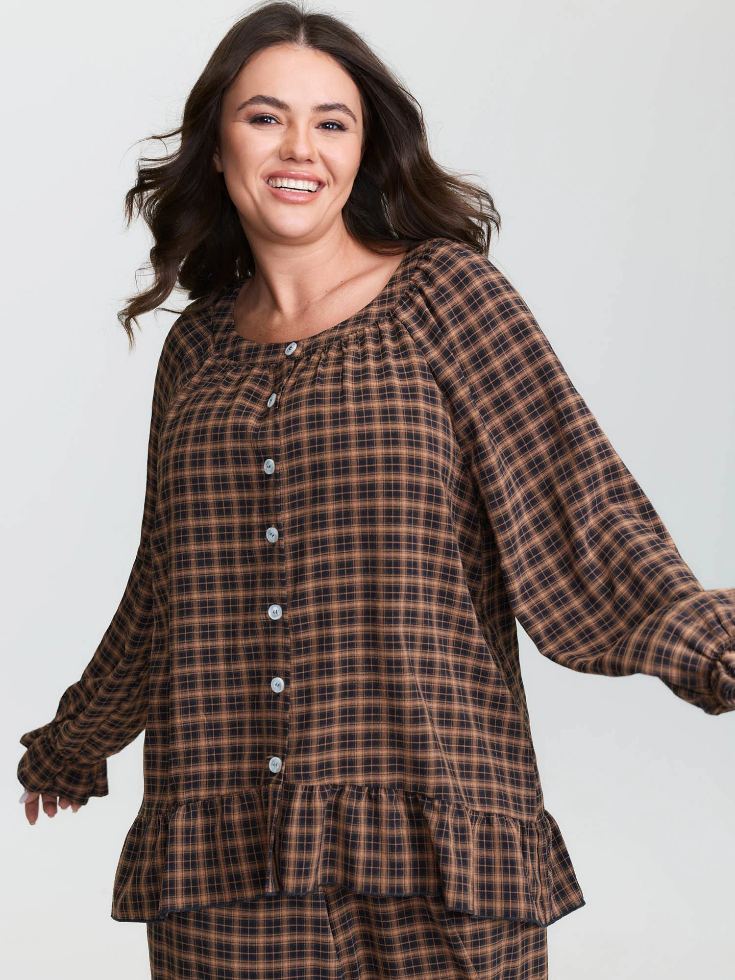 Gingham Ruffled Hem Loungewear Set - Image 9