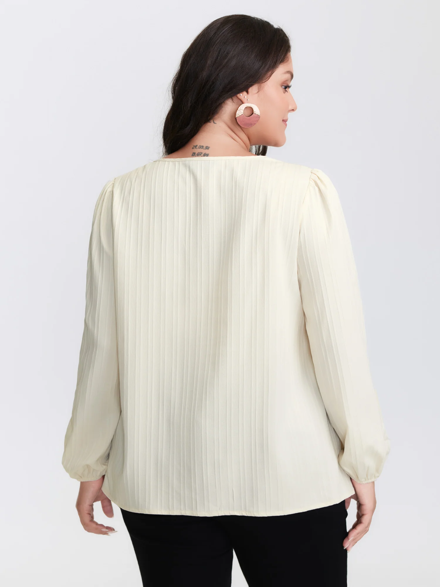 Lace Spliced Textured Lantern Sleeve Blouse - Image 4