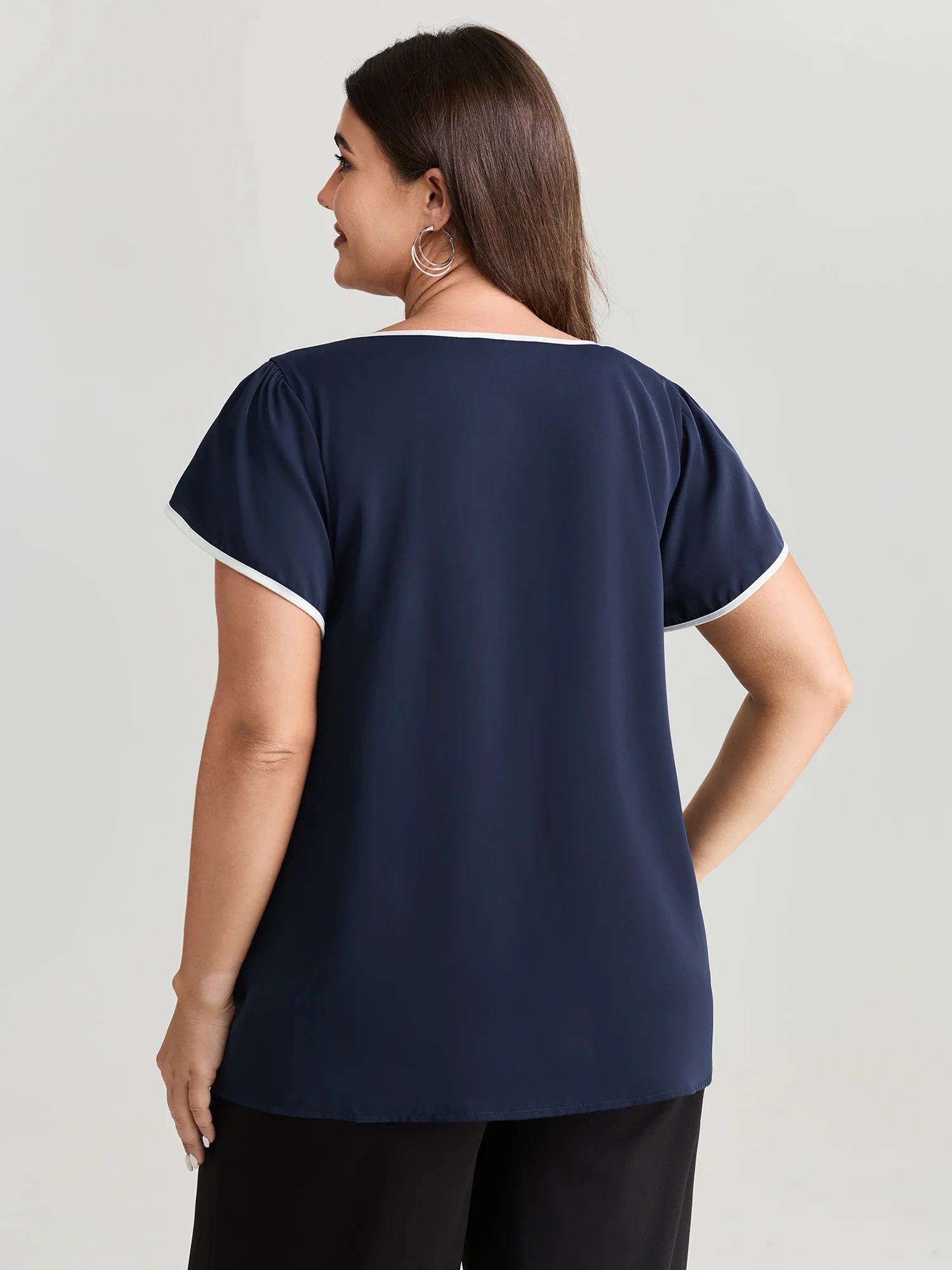 Petal Sleeve Color Contrast Plain Blouse - Image 4