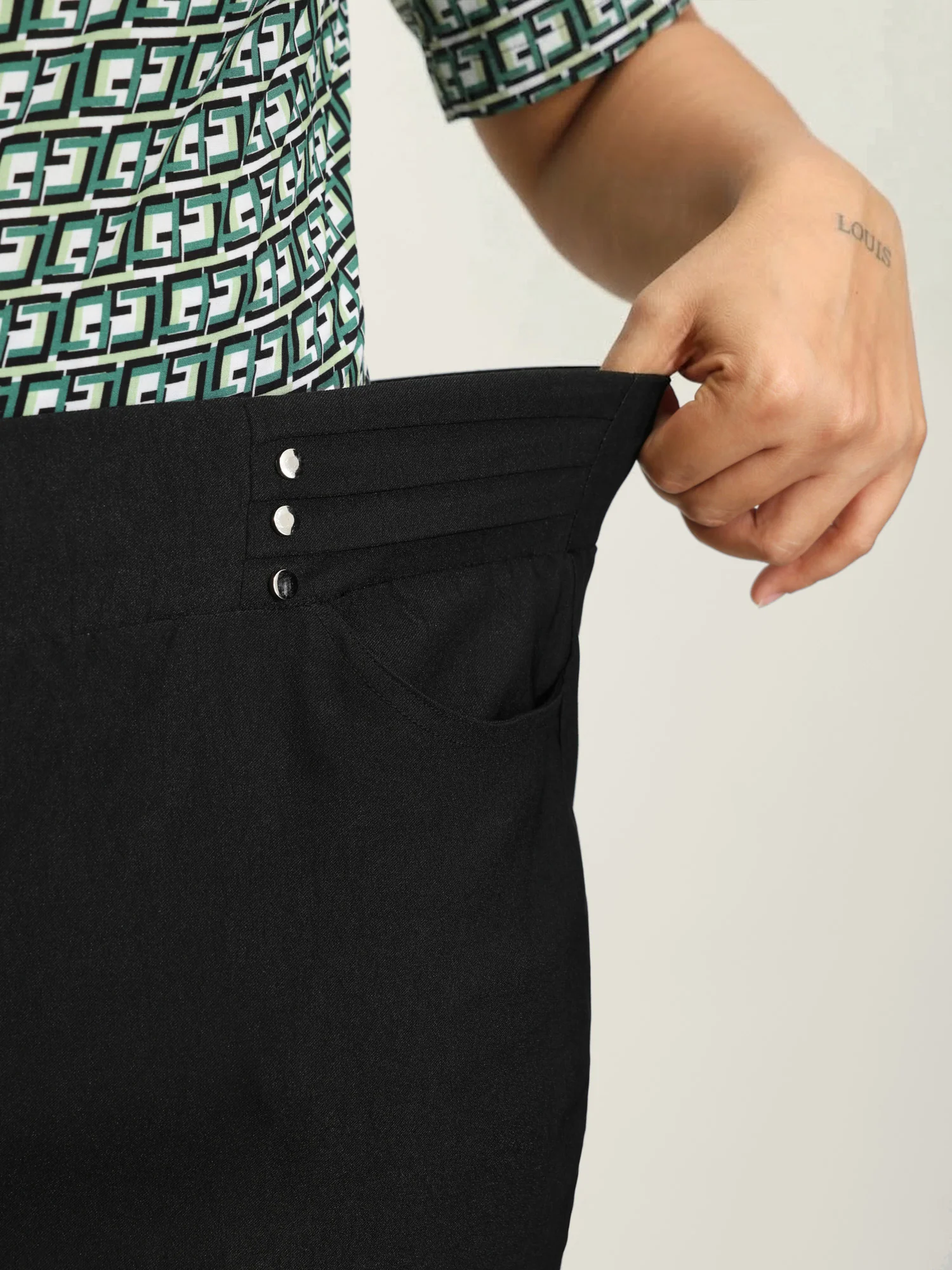 Rivets Wide Waistband Stretchy Pants - Image 4