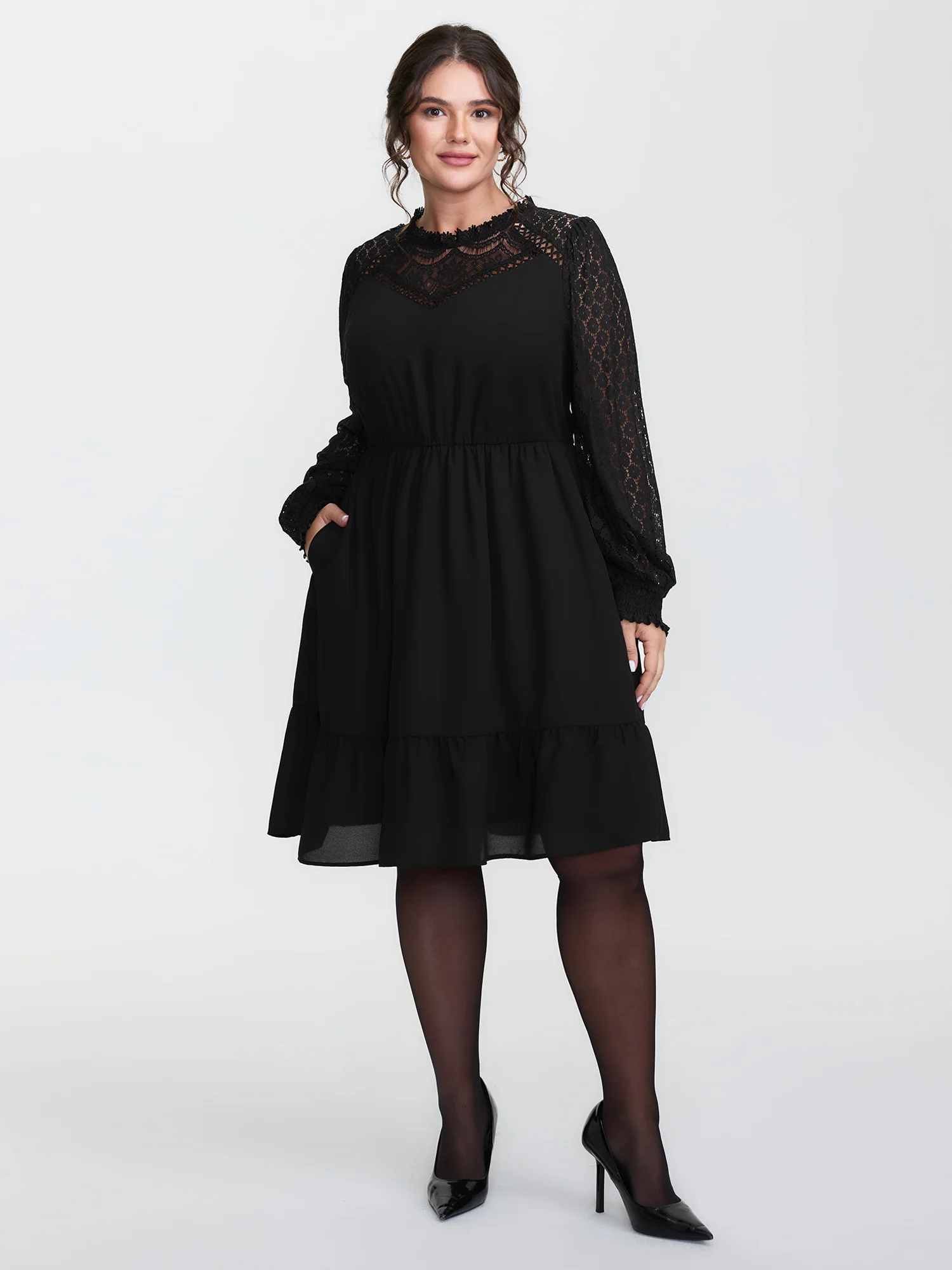 Sheer Lace Cut-Out Detail Midi Dress - Image 3