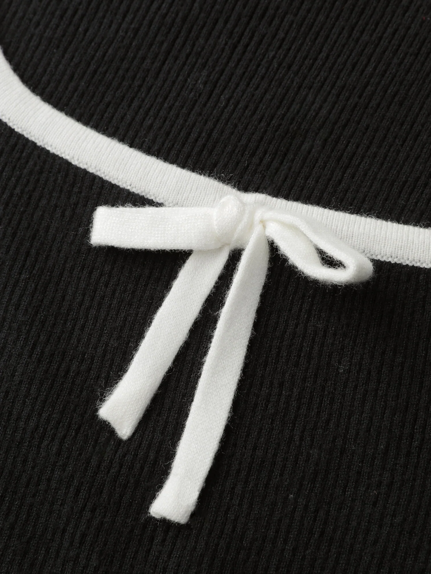 Square Neck Bowknot Fitted Pullover - Image 6