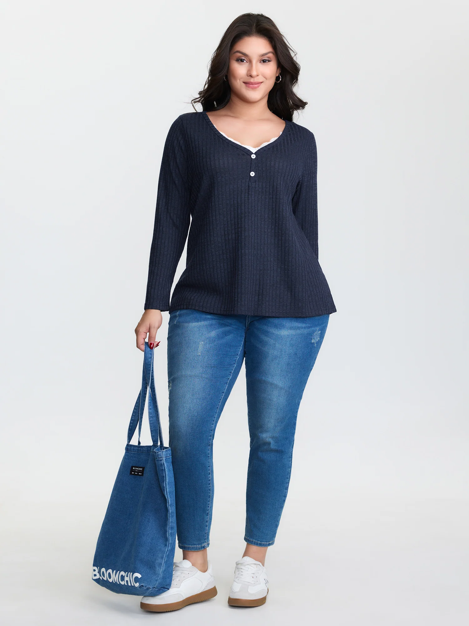 Stretchy V-Neck Curvy-Fit T-Shirt - Image 2