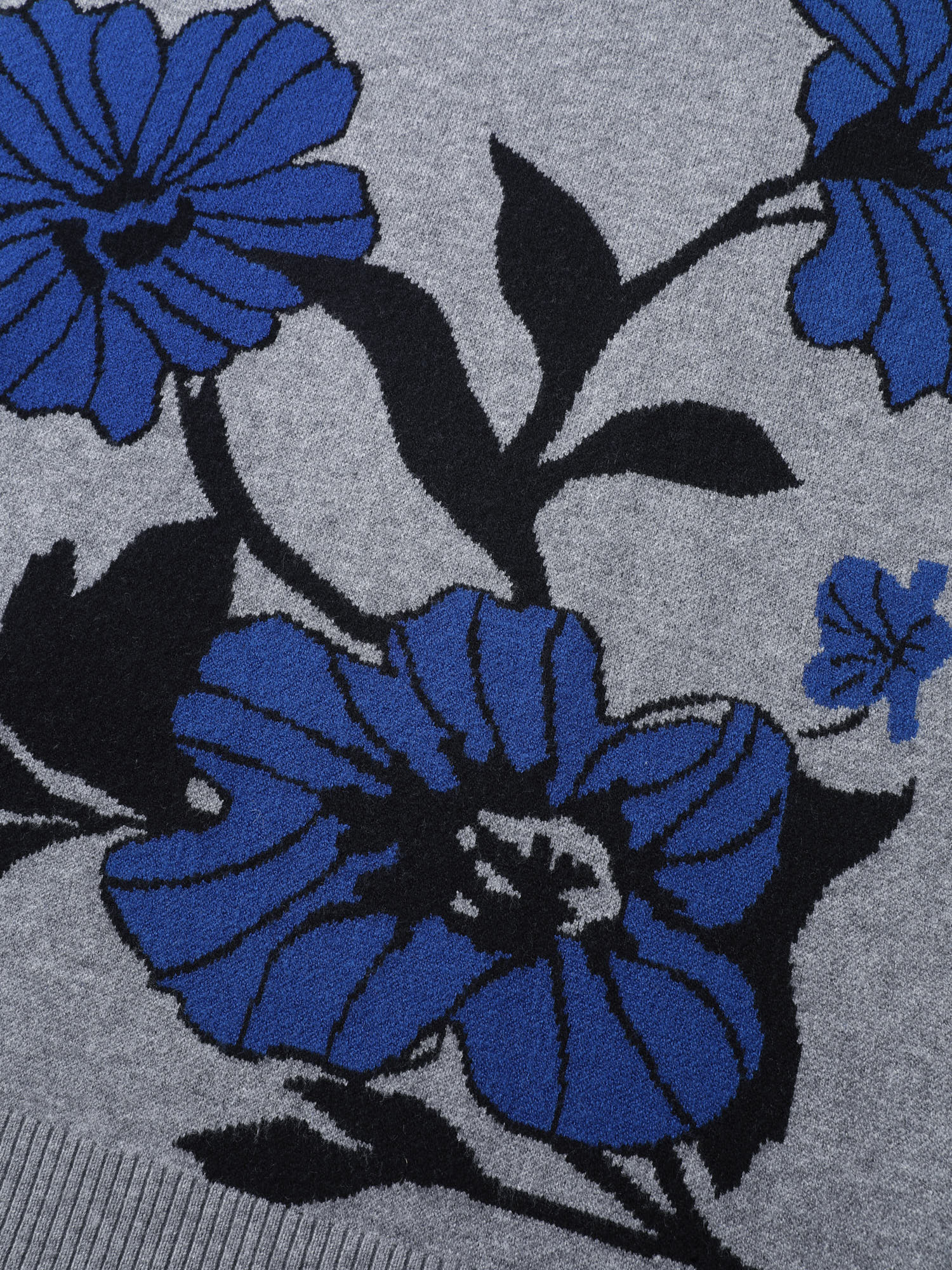Supersoft Floral Round Neck Pullover - Image 5