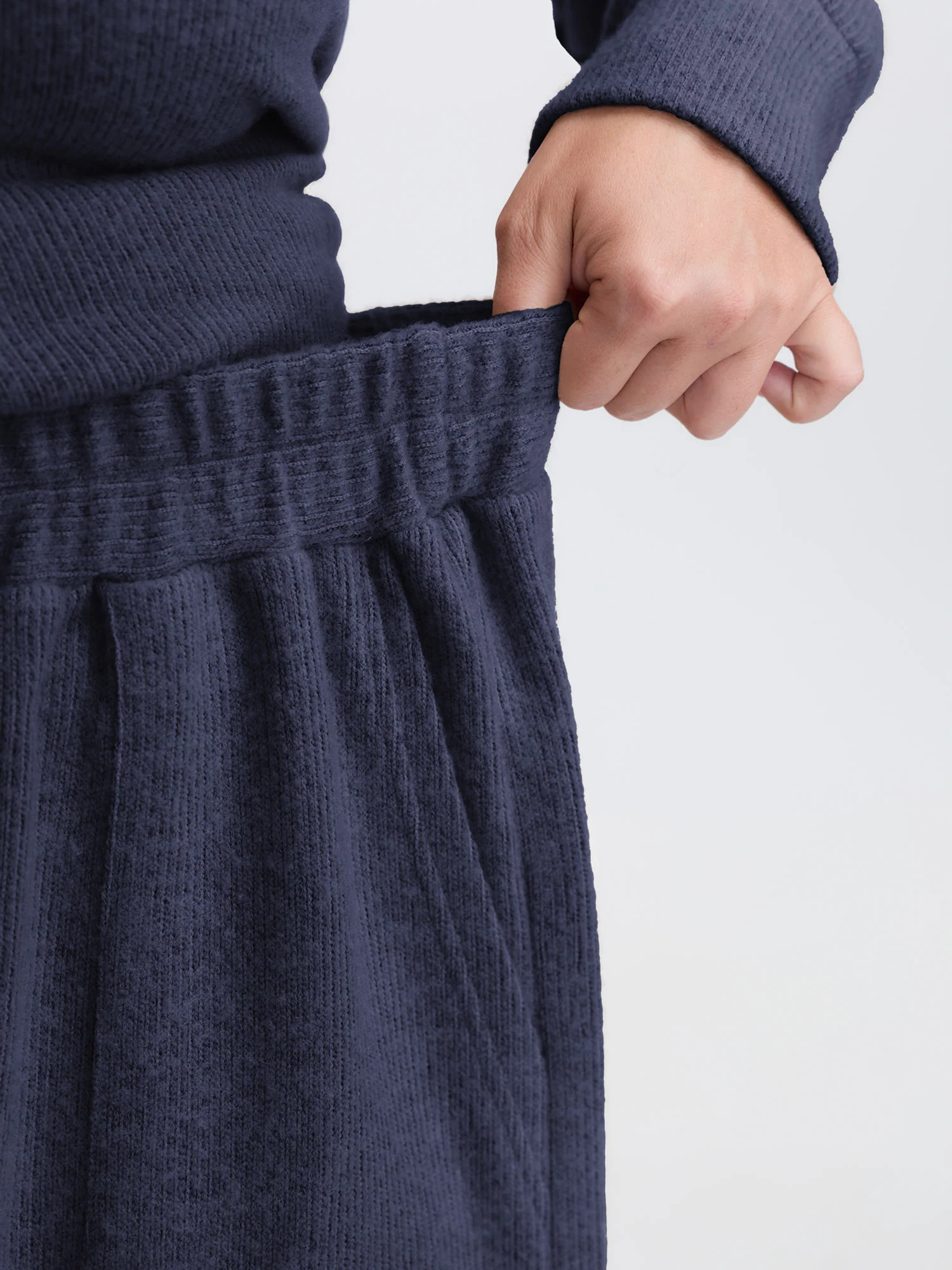 Turtleneck Snuggle-Worthy Loungewear Set - Image 20