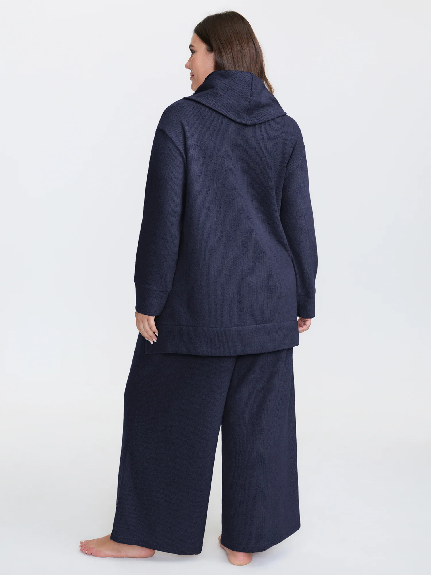Turtleneck Snuggle-Worthy Loungewear Set - Image 21