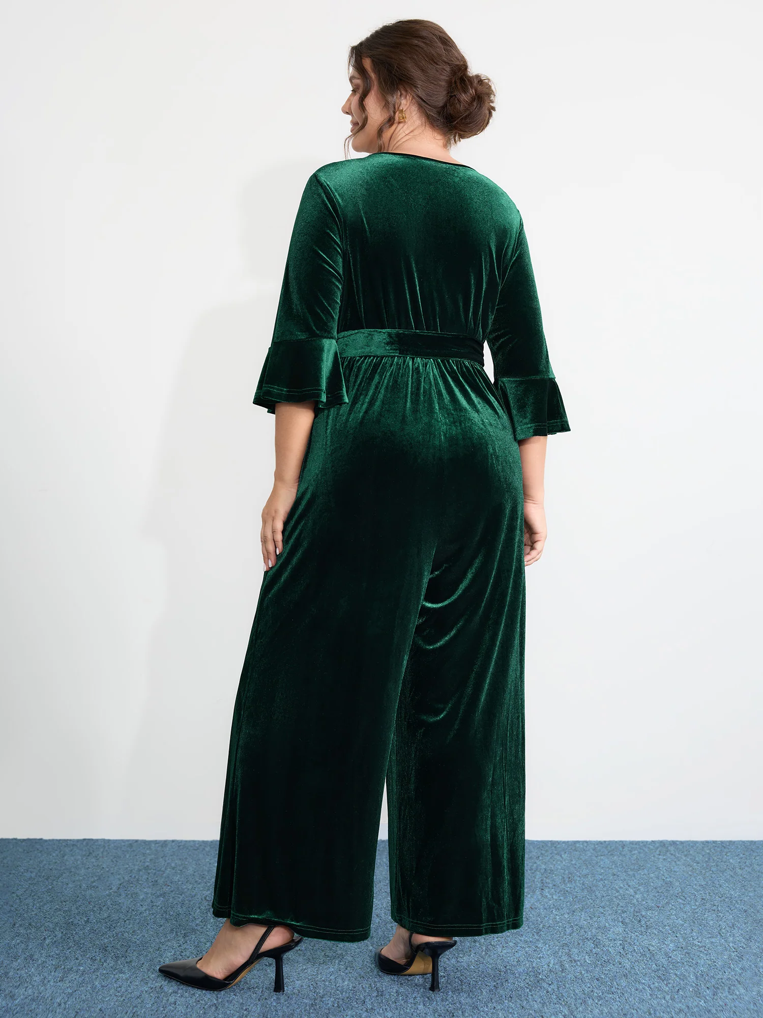 Velvet Belted Wide-Leg Pockets Jumpsuit - Image 4